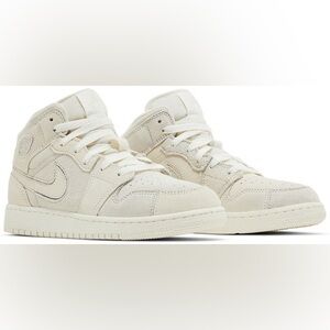 NEW NIKE AIR JORDAN 1 MID SE CRAFT GS- PALE IVORY SUEDE